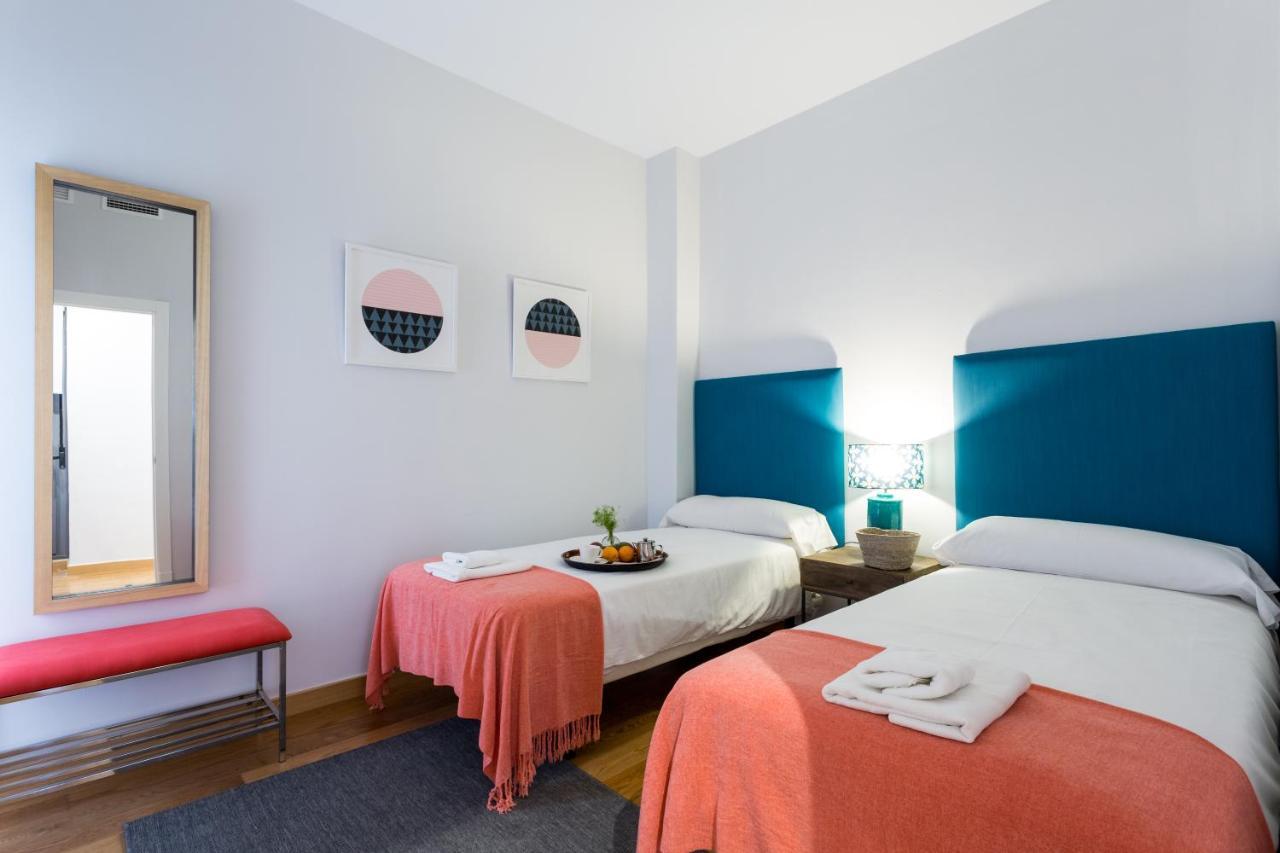 Apartamentos Rg Alameda De Hercules Sevilla Eksteriør billede